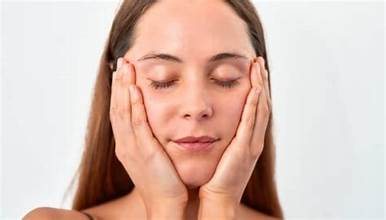Cheek Lifter 