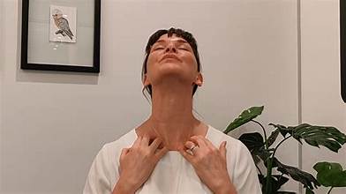 NECK TIGHTNER